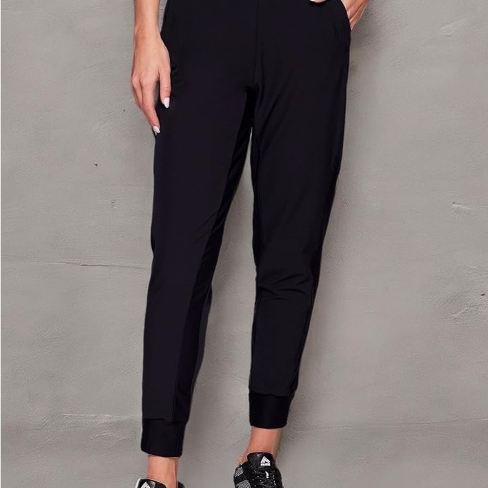 Avalanche Women's Black Track Pants